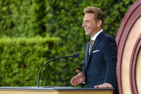 David Miscavige Net Worth: Unveiling the Enigmatic Scientology Leader's Success and Influence
